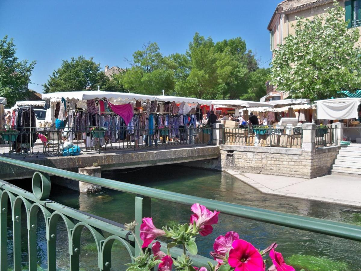Le Petit Studio - 15 M2 - Centre Ville - Sorgue A 50 M LʼIsle-sur-la-Sorgue Exteriér fotografie
