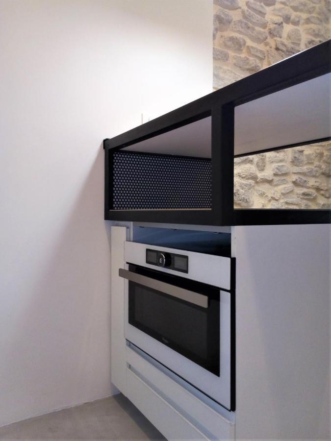 Le Petit Studio - 15 M2 - Centre Ville - Sorgue A 50 M LʼIsle-sur-la-Sorgue Exteriér fotografie