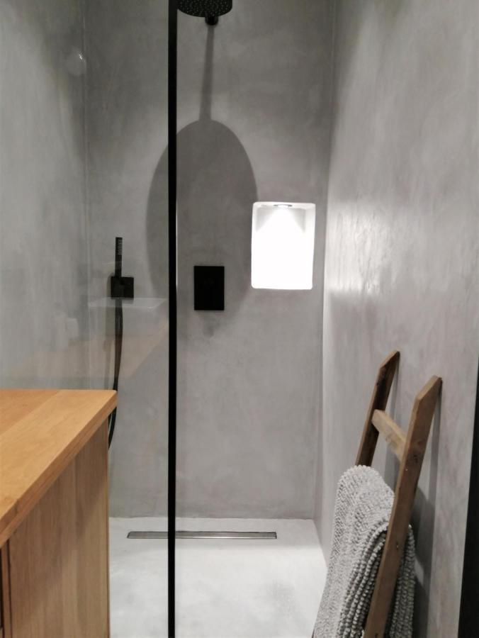 Le Petit Studio - 15 M2 - Centre Ville - Sorgue A 50 M LʼIsle-sur-la-Sorgue Exteriér fotografie