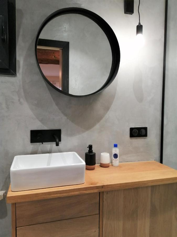 Le Petit Studio - 15 M2 - Centre Ville - Sorgue A 50 M LʼIsle-sur-la-Sorgue Exteriér fotografie